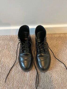 Thursday Boot Company Women's Black Leather Lace-Up Ankle Boots